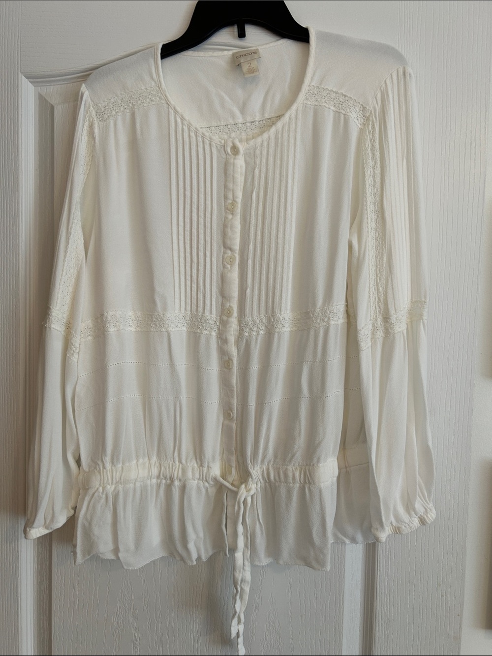 Women's White Button-Front Peasant Blouse